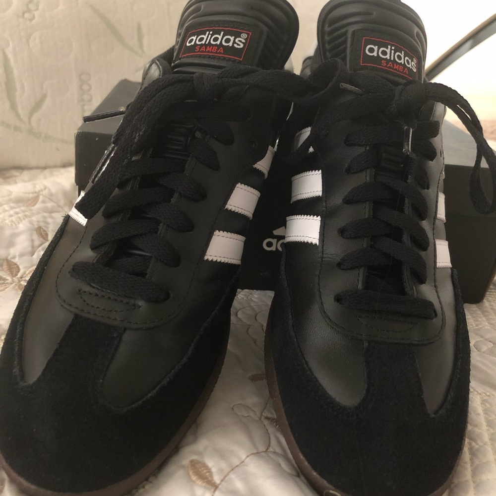 Adidas Samba Classic Size 9 1/2